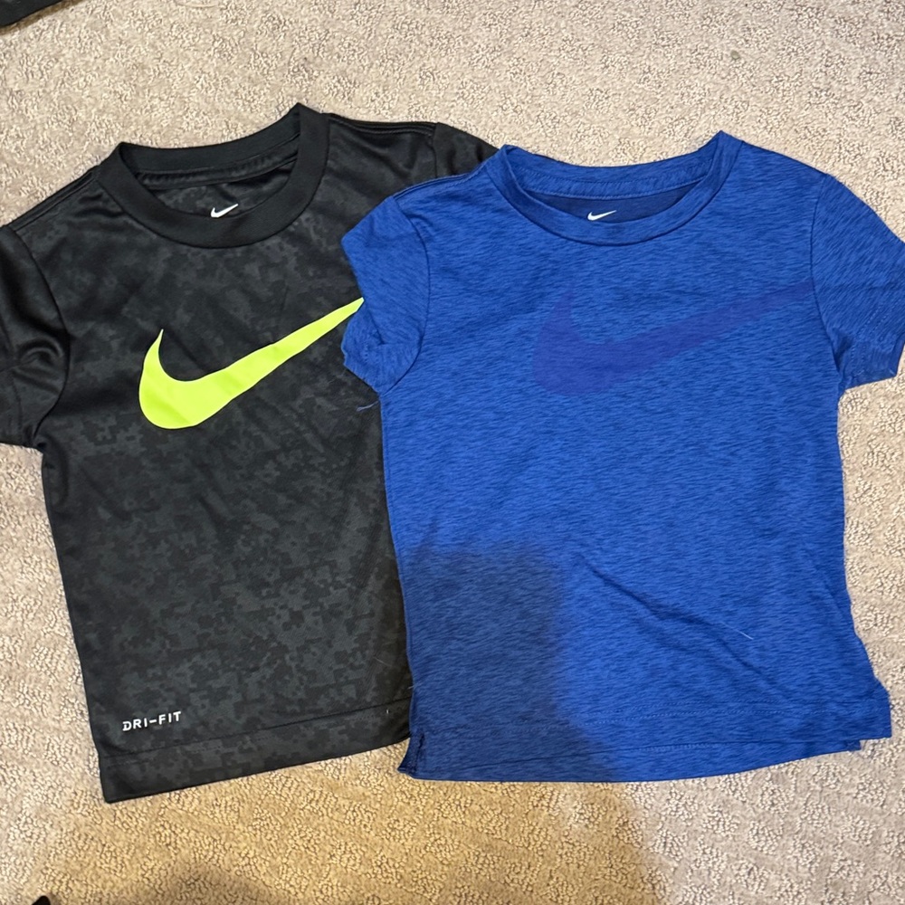 Nike Kids Short Sleeve Tees in Black, Royal Blue & Neon Yellow